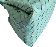 BOTTEGA VENETA GREEN OASIS LEATHER INTRECCIATO ANDIOMO PARACHUTE BAG