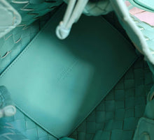 BOTTEGA VENETA GREEN OASIS LEATHER INTRECCIATO ANDIOMO PARACHUTE BAG