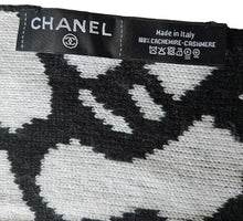 CHANEL BLACK/WHITE CAMELIA JACQUARD CASHMERE SCARF