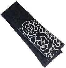 CHANEL BLACK/WHITE CAMELIA JACQUARD CASHMERE SCARF