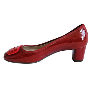 SALVATORE FERRAGAMO RED PATENT LEATHER MY CHARM PUMPS SHOES (6.5)