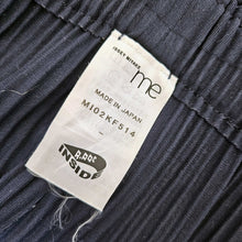 ISSEY MIYAKE ME NAVY PLEATED WIDE LEG PANTS (ONE SIZE)