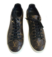 LOUIS VUITTON BROWN MONOGRAM FRONTROW SNEAKERS (38.5)