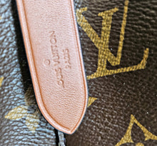 LOUIS VUITTON MONOGRAM NEONOE MM CARAMEL BUCKET BAG