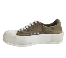 ALEXANDER MCQUEEN GREEN PLIMSOLL SNEAKERS (35/36)