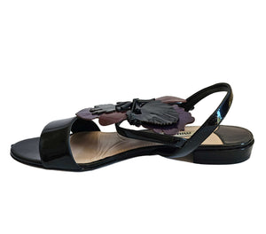 MIU MIU BLACK PATENT LEATHER FLOWER SANDALS (35)