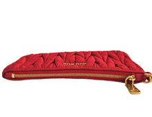 MIU MIU RED FABRIC MATELASSE WRISTLET CLUTCH
