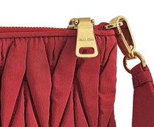 MIU MIU RED FABRIC MATELASSE WRISTLET CLUTCH