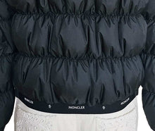 MONCLER BLACK MEDONTE SHORT DOWN JACKET (0)