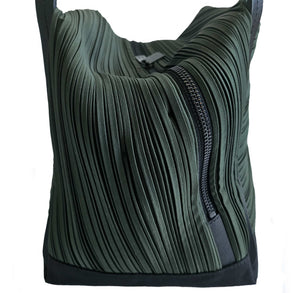 PLEATS PLEASE ISSEY MIYAKE GREEN BIAS PLEATS HANDBAG