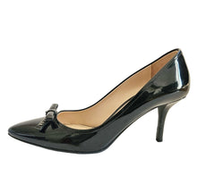PRADA BLACK PATENT LEATHER BOW PUMPS (37)