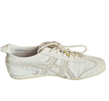 ONITSUKA TIGER CREAM/BIRCH 2023 LIMITED EDITION MEXICO 66 SNEAKERS (39.5)