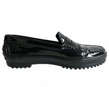 TOD’S BLACK PATENT LEATHER LOAERS (37)