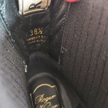 ROGER VIVIER BLACK VIV RANGERS LEATHER BUCKLE CHELSEA BOOTS (38.5)