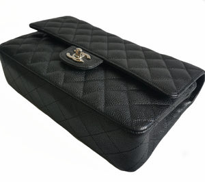 CHANEL BLACK CAVIAR MEDIUM CLASSIC DOUBLE FLAP BAG