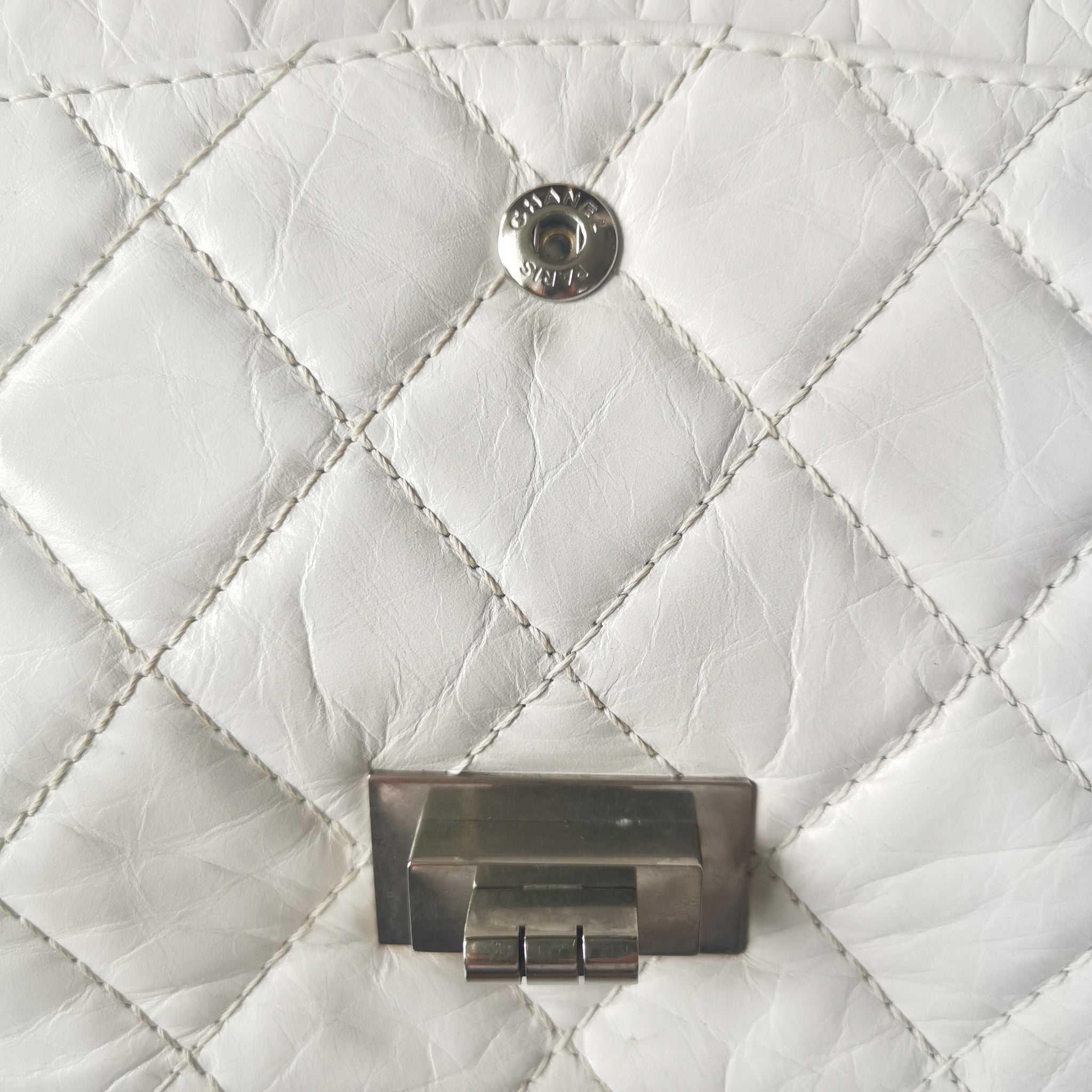 CHANEL - Metallic Calfskin Quilted 2.55 Reissue 227 Double Flap - Shoulder  Bag