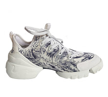 DIOR D-CONNECT WHITE AND NAVY BLUE TOILE DE JOUY PALMS PRINT SNEAKERS (38.5)