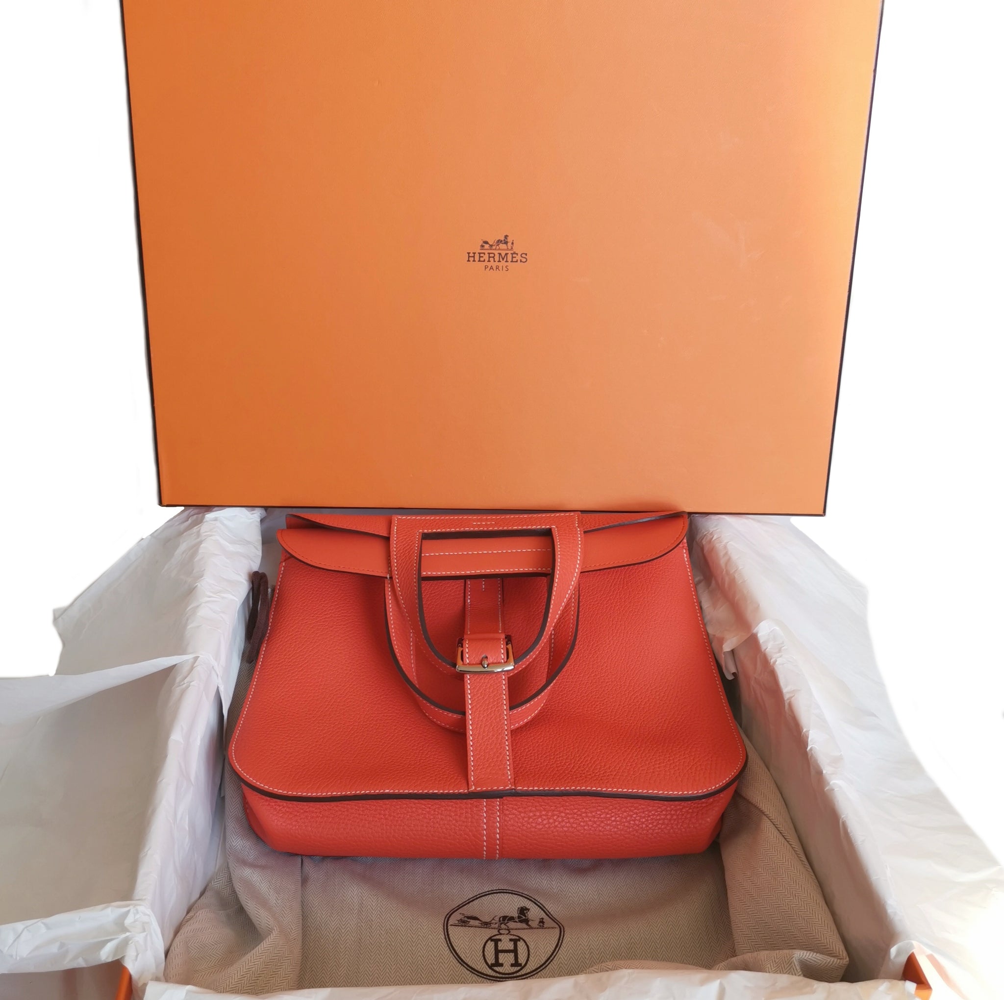 Hermes 31cm Poppy Orange Clemence Leather Palladium Plated Halzan